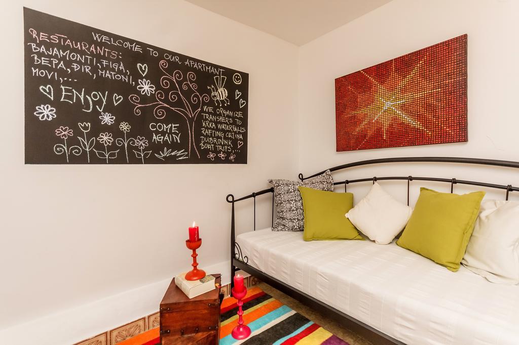Apartment Dalmatian Cottage Split Dış mekan fotoğraf